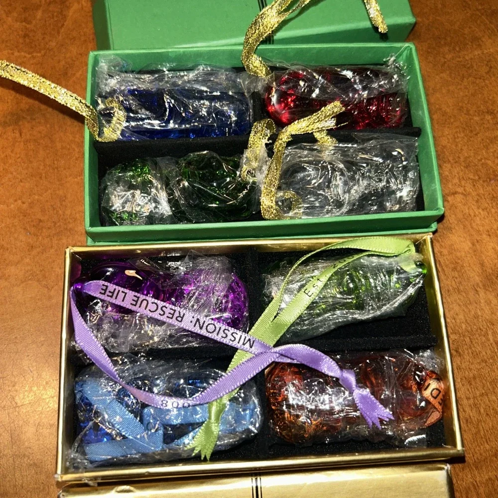 Life's Christmas Shoe Project Set of 8 Shoe Ornaments Boxed Holiday Christmas B1
